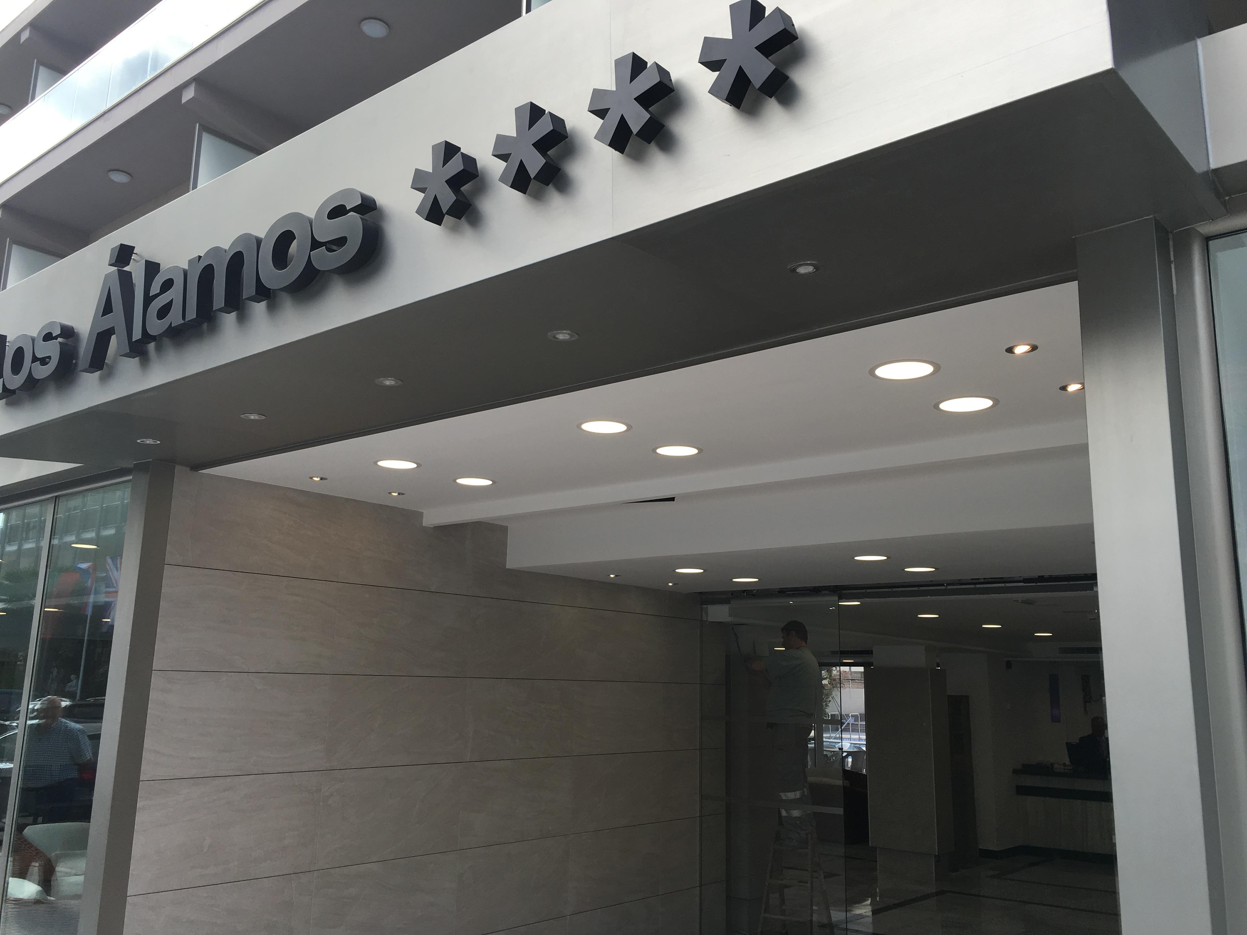 Los Alamos 베니돔 외부 사진